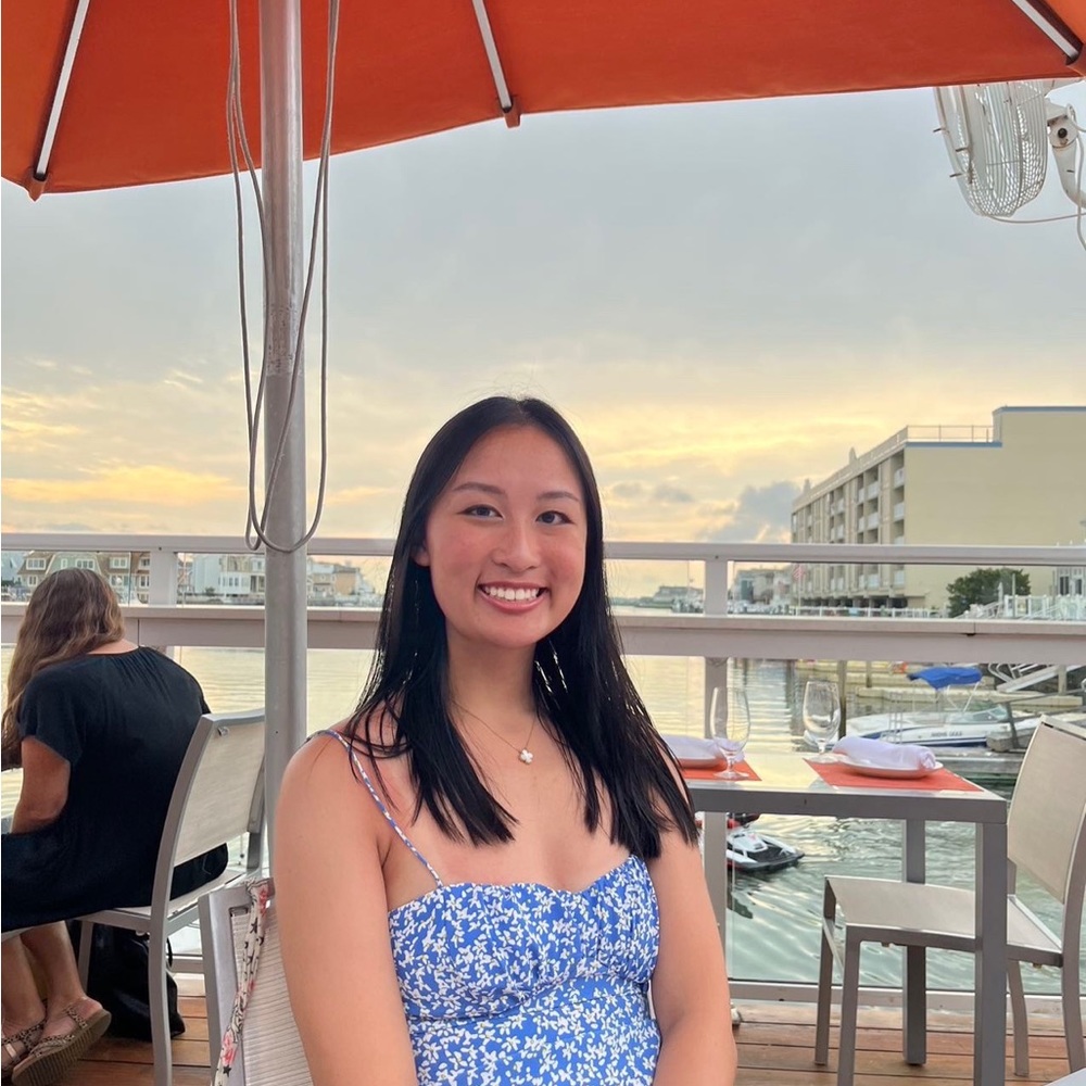 Meet your Posher, Joy